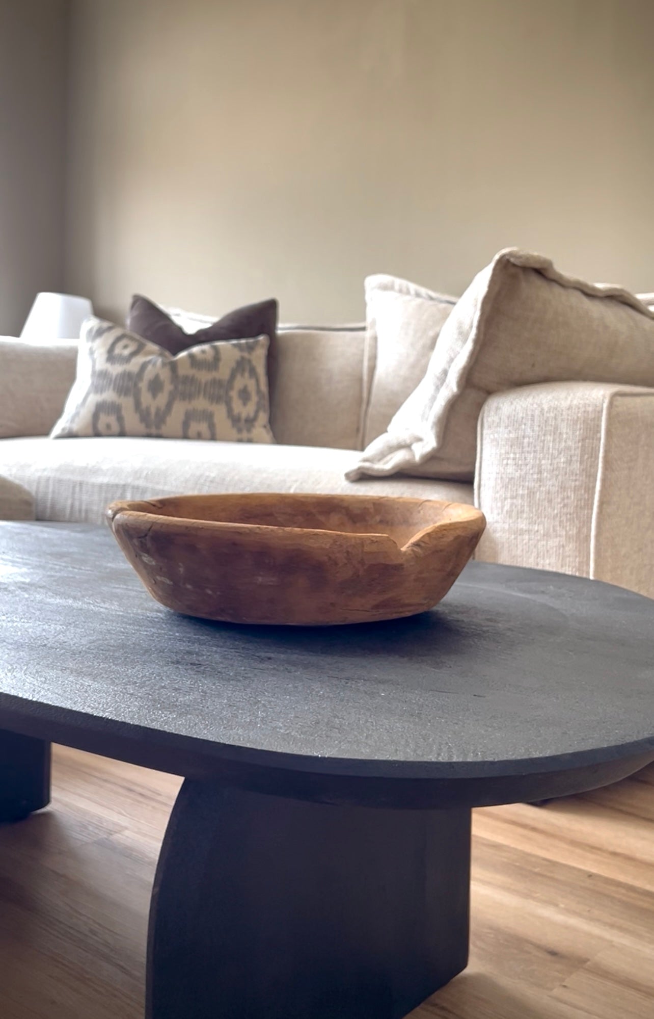 The Antique Wooden Berwyn Bowl