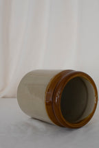 Old Mill Stoneware Jar – Tir