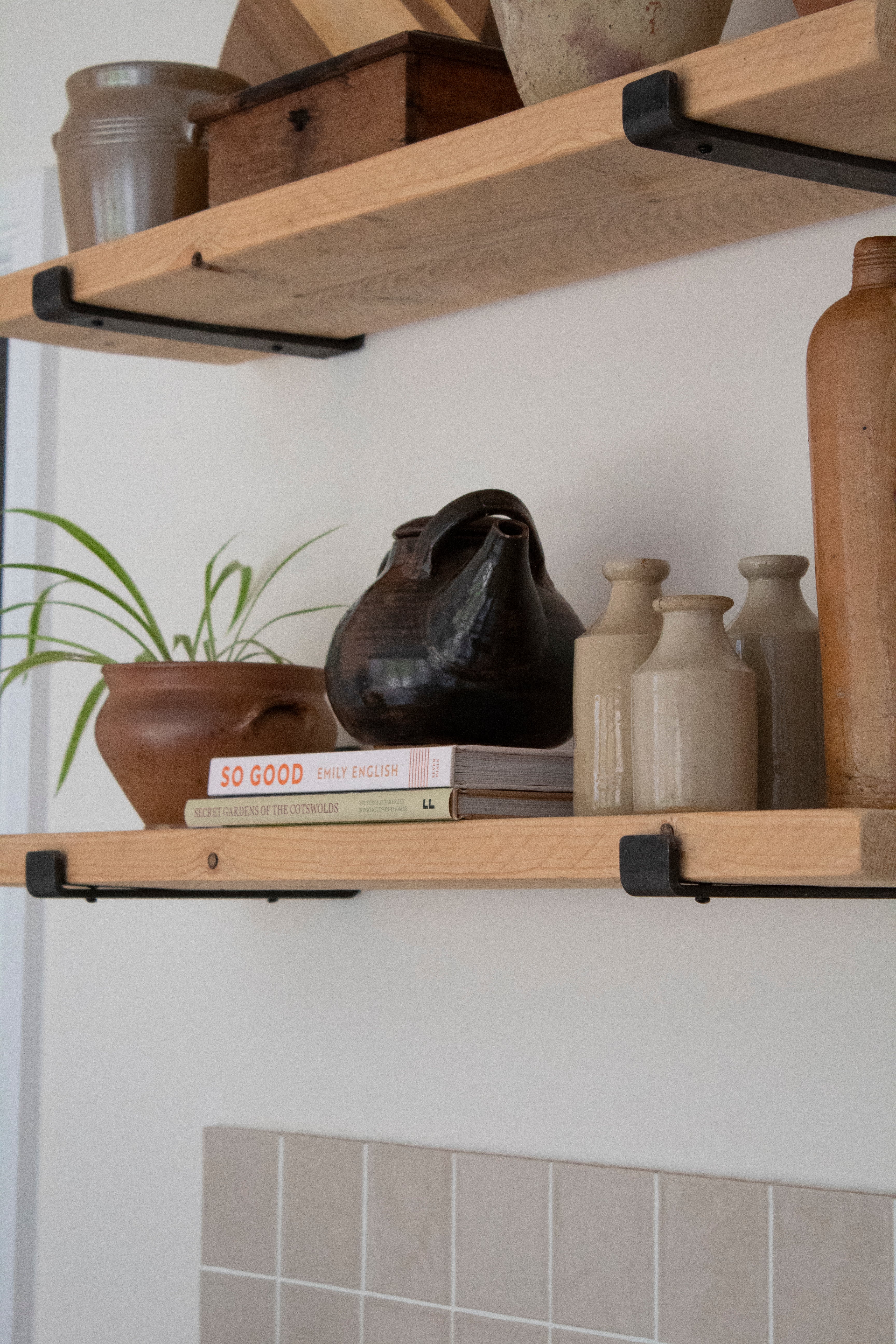 Small Stoneware Bud Vase - Bryn