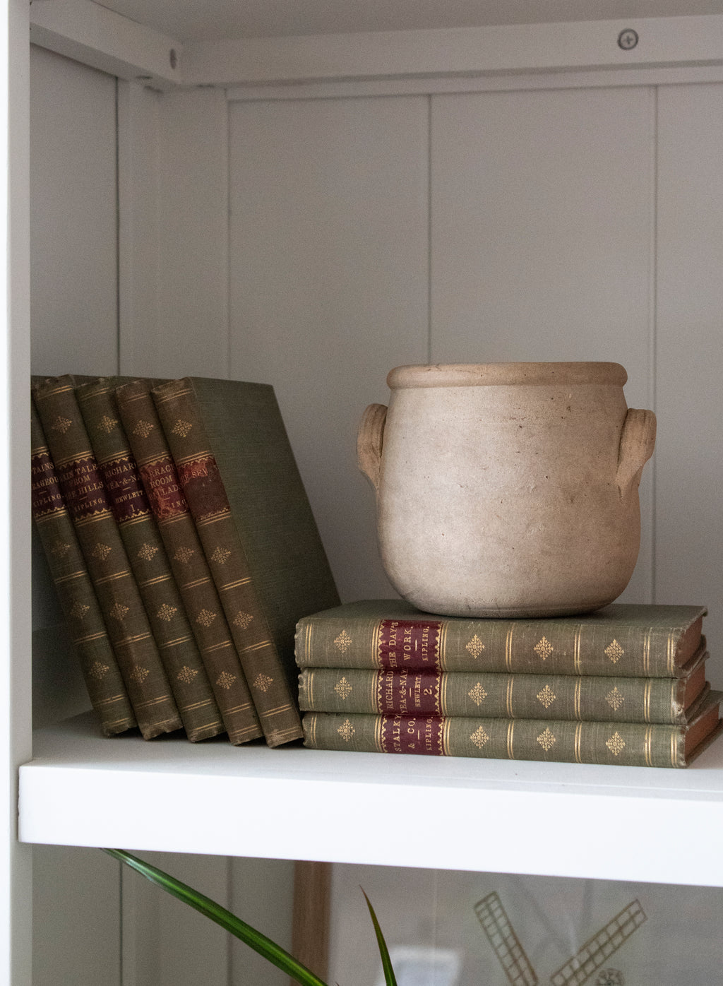 Small Grey Confit Pot