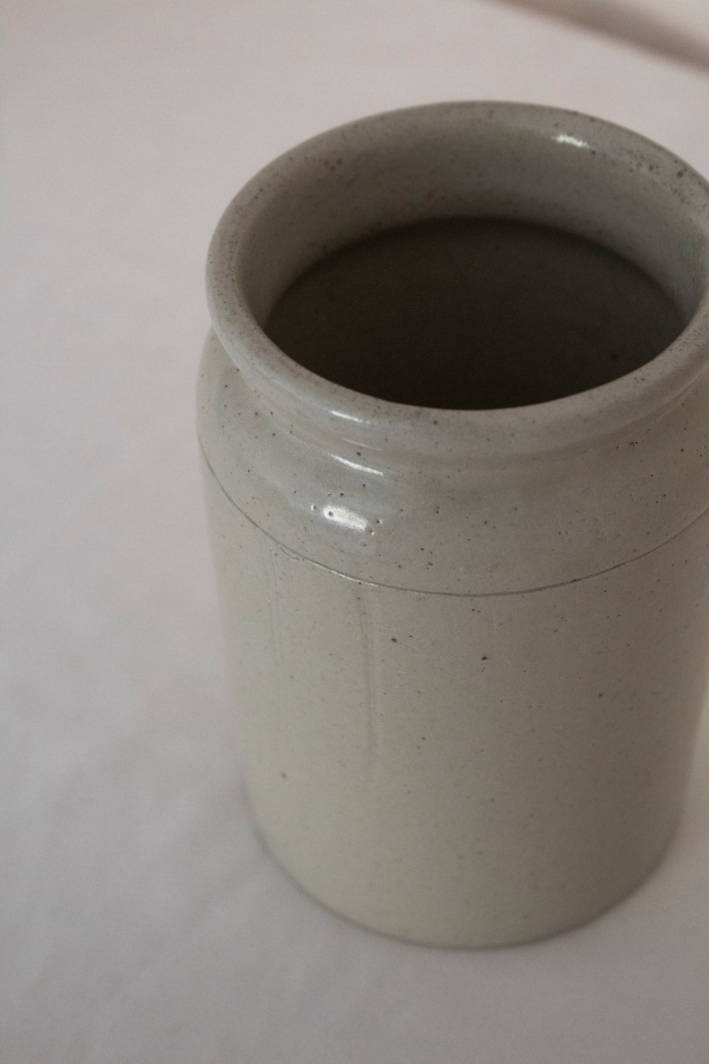 Pale Glazed Stoneware Jar - Gwynt