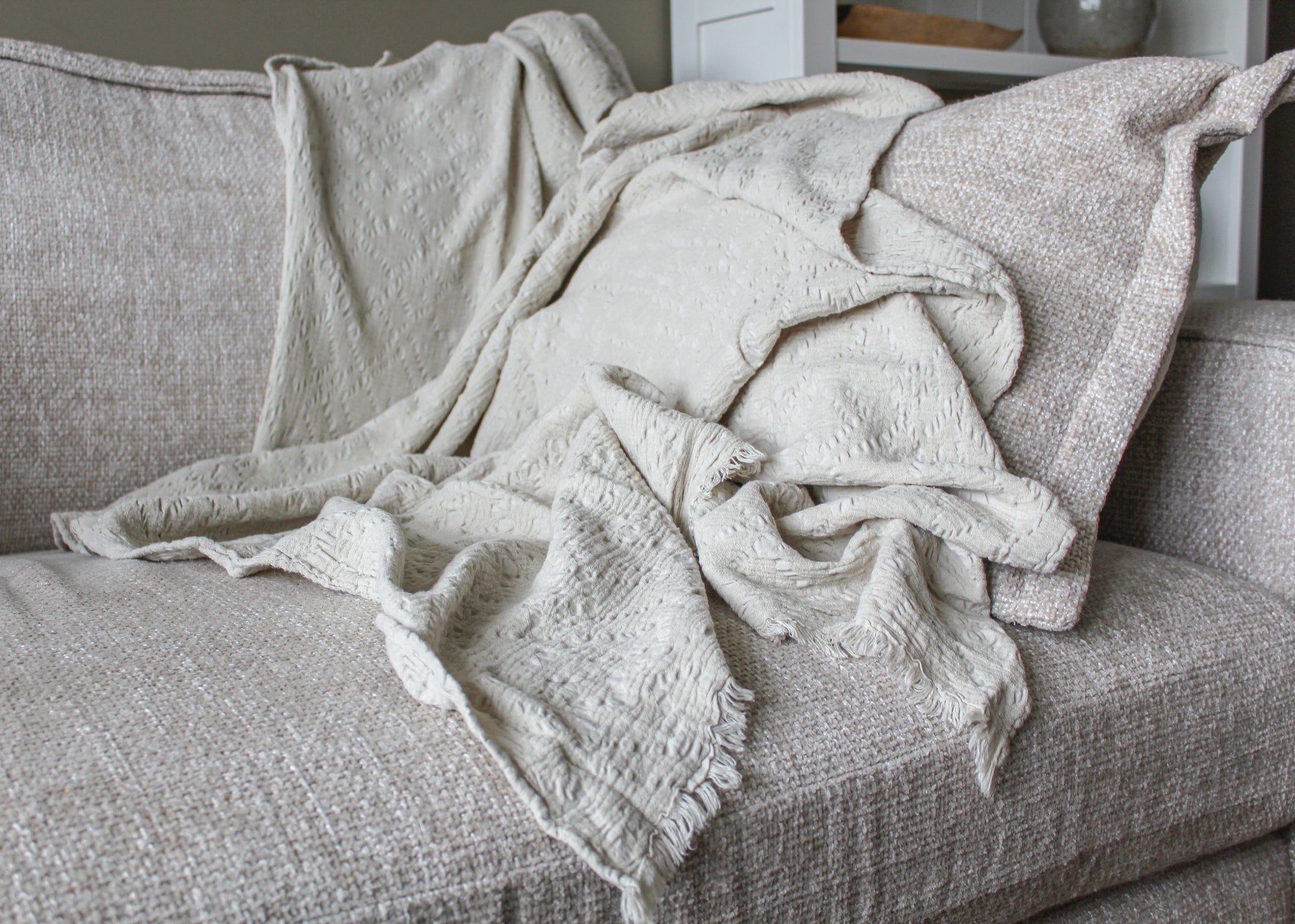 The Bronwen Throw - Ivory