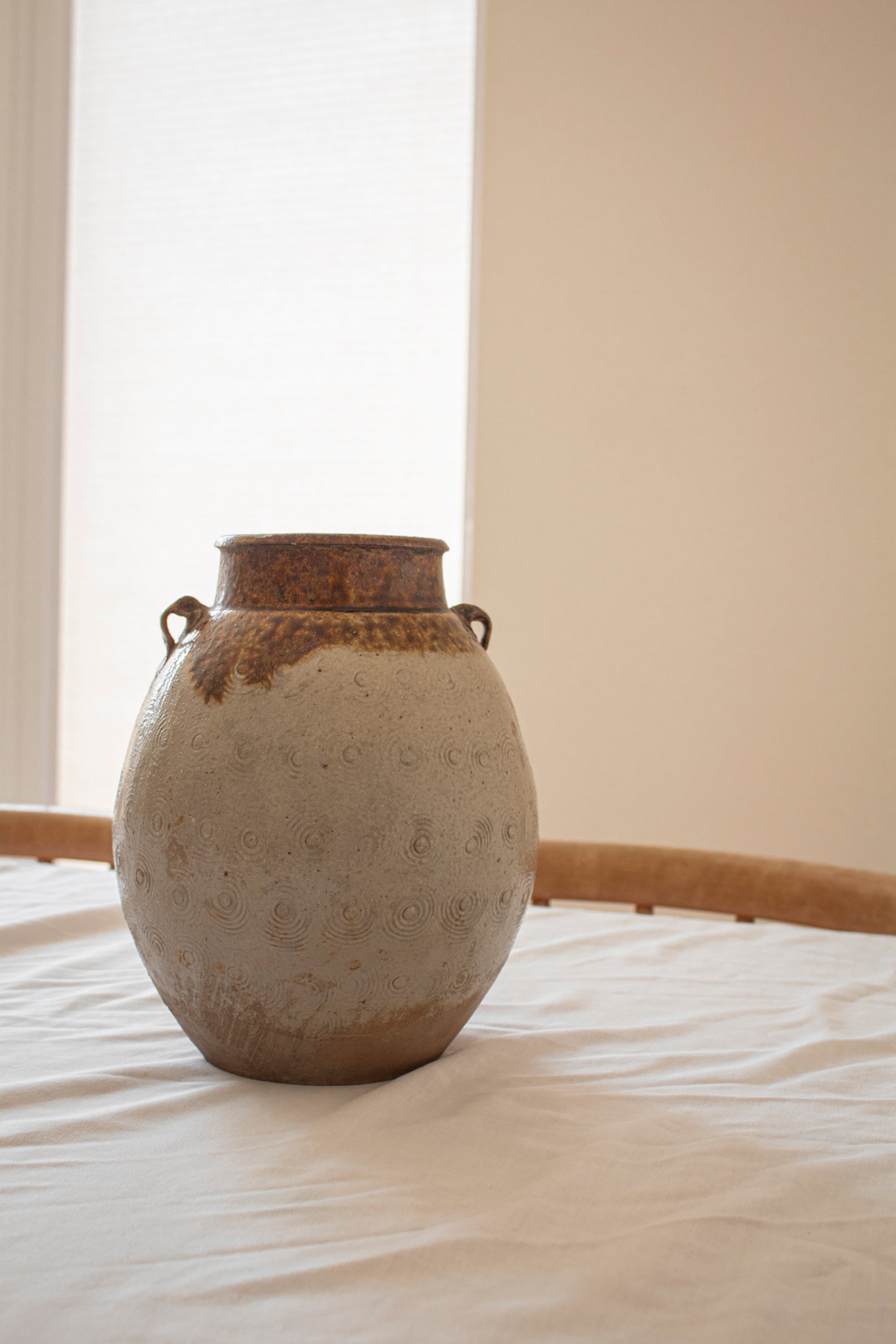 Two-Tone Olive Yunnan Pot