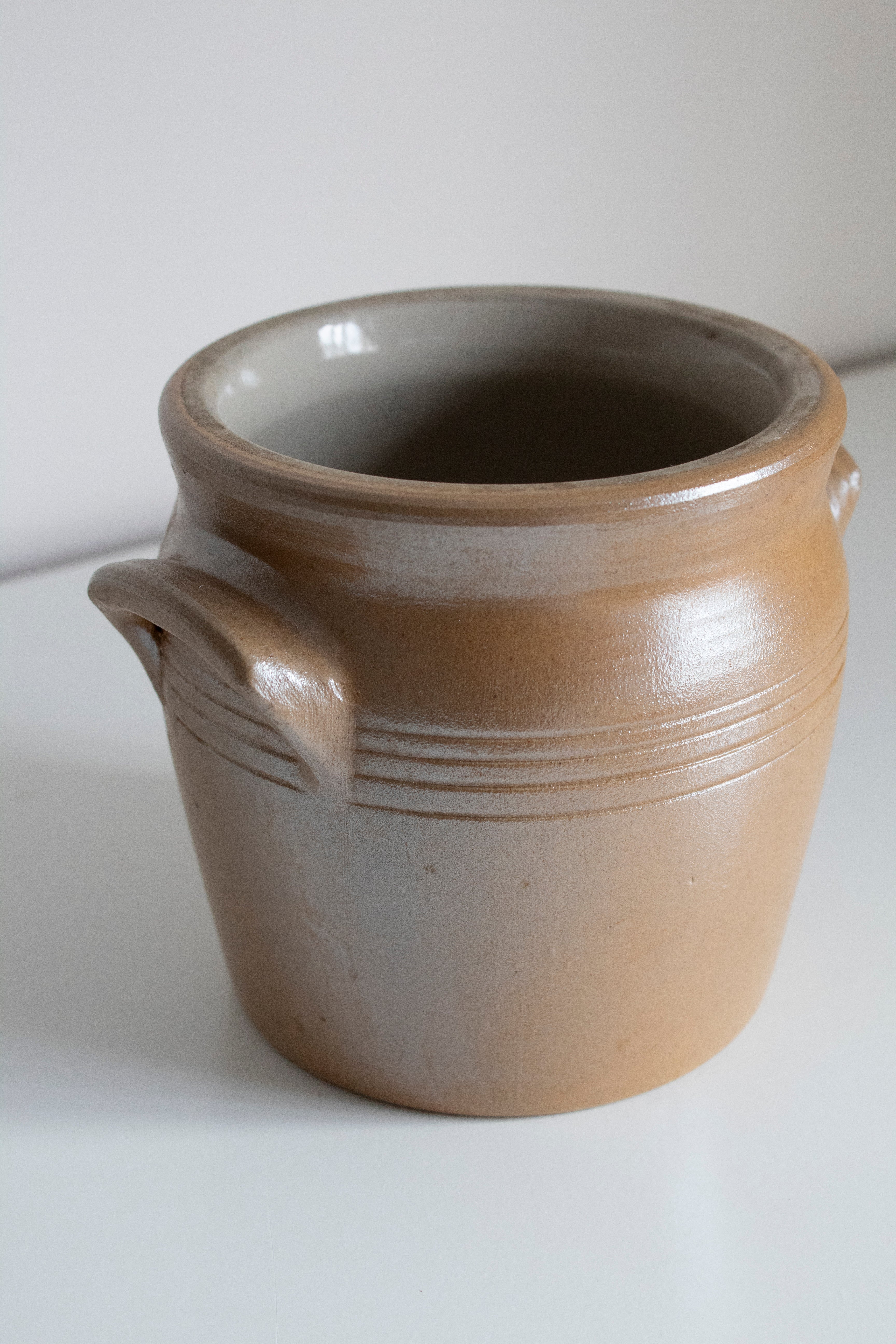 Brown Glazed Confit Pot