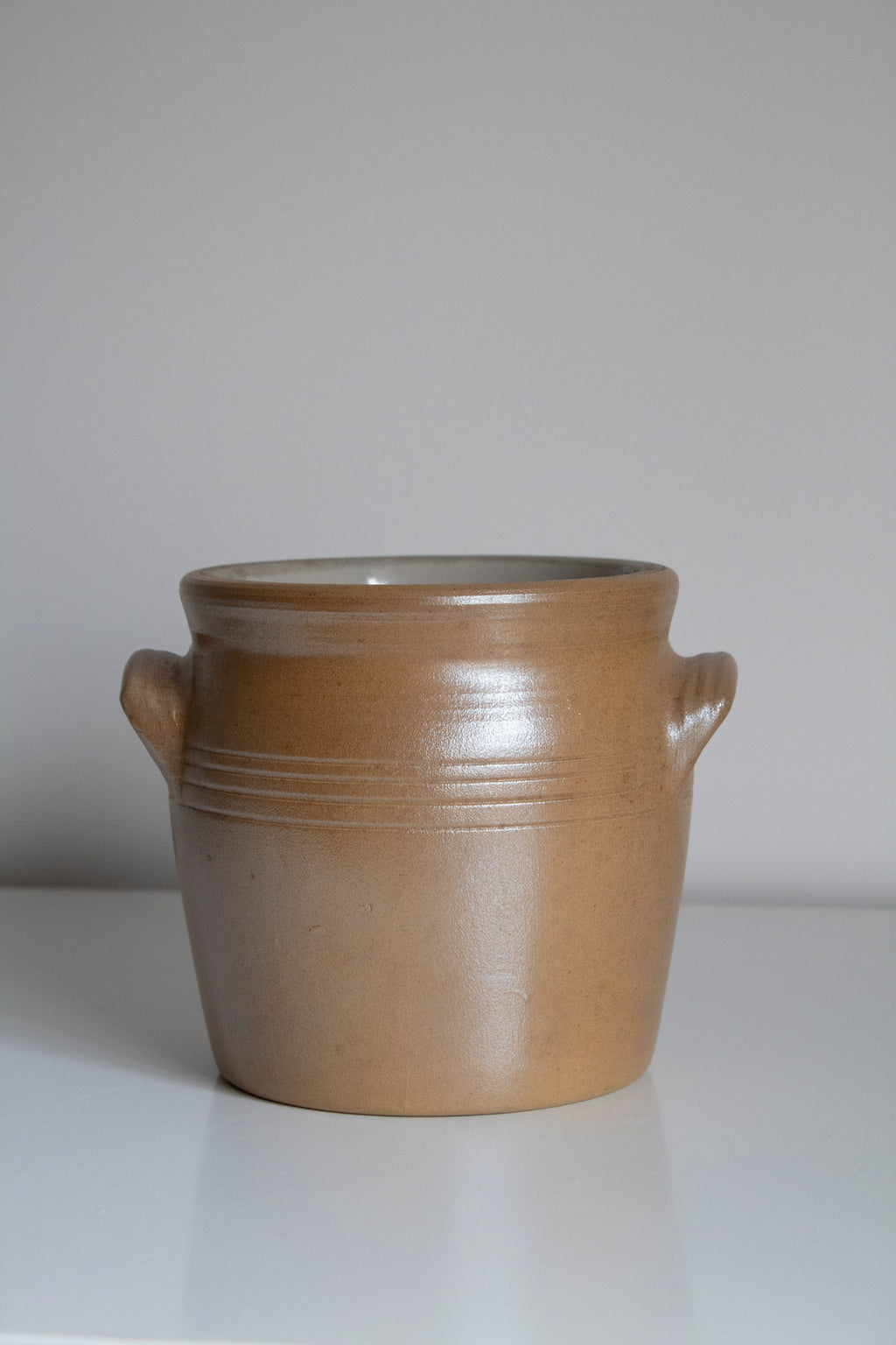 Brown Glazed Confit Pot