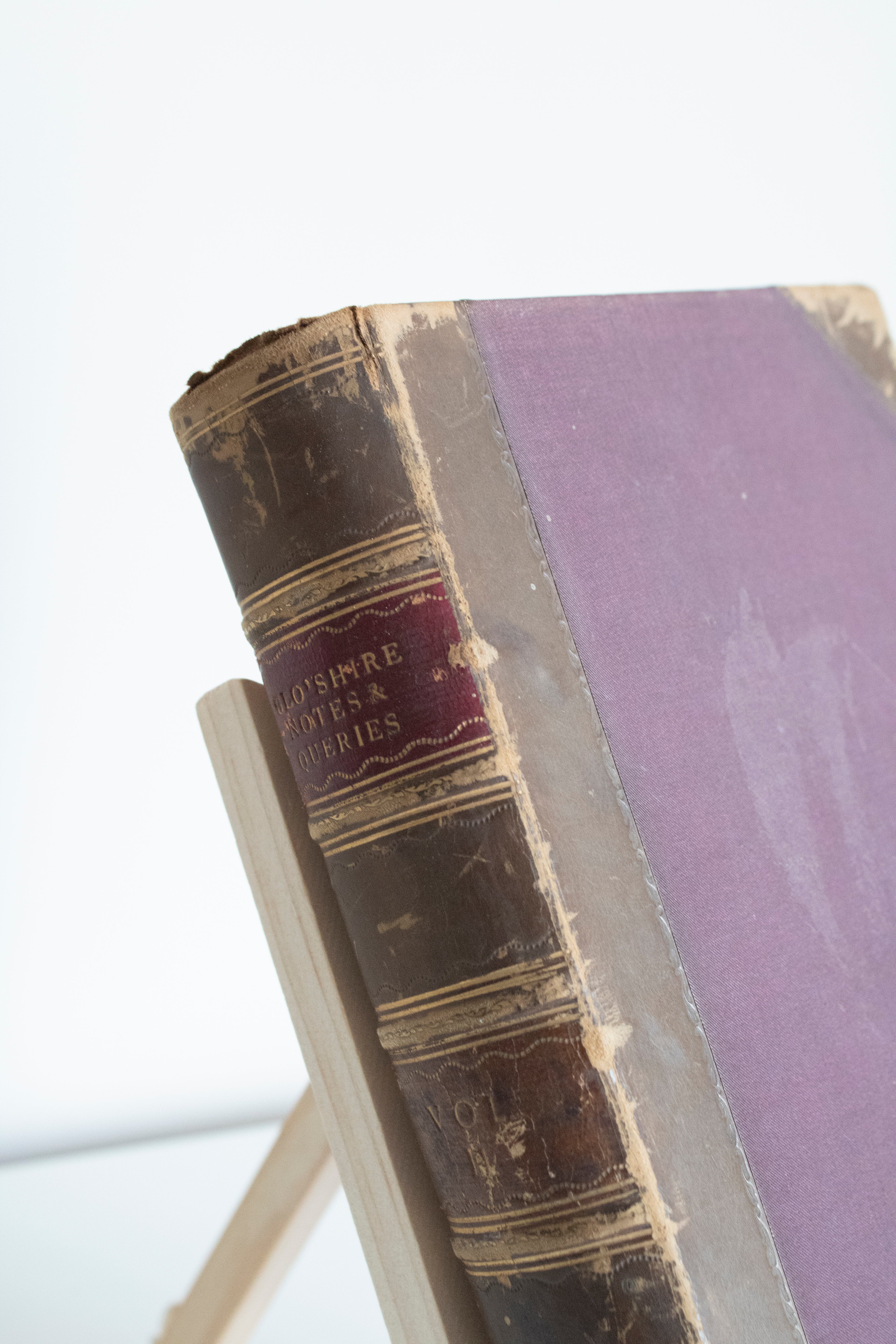 Gloucestershire Notes and Queries - Volume 2