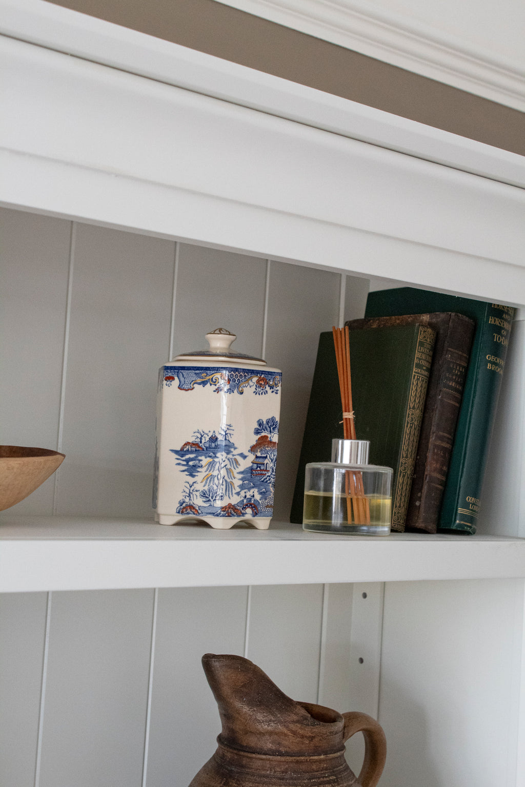 Blue Willow Footed Jar