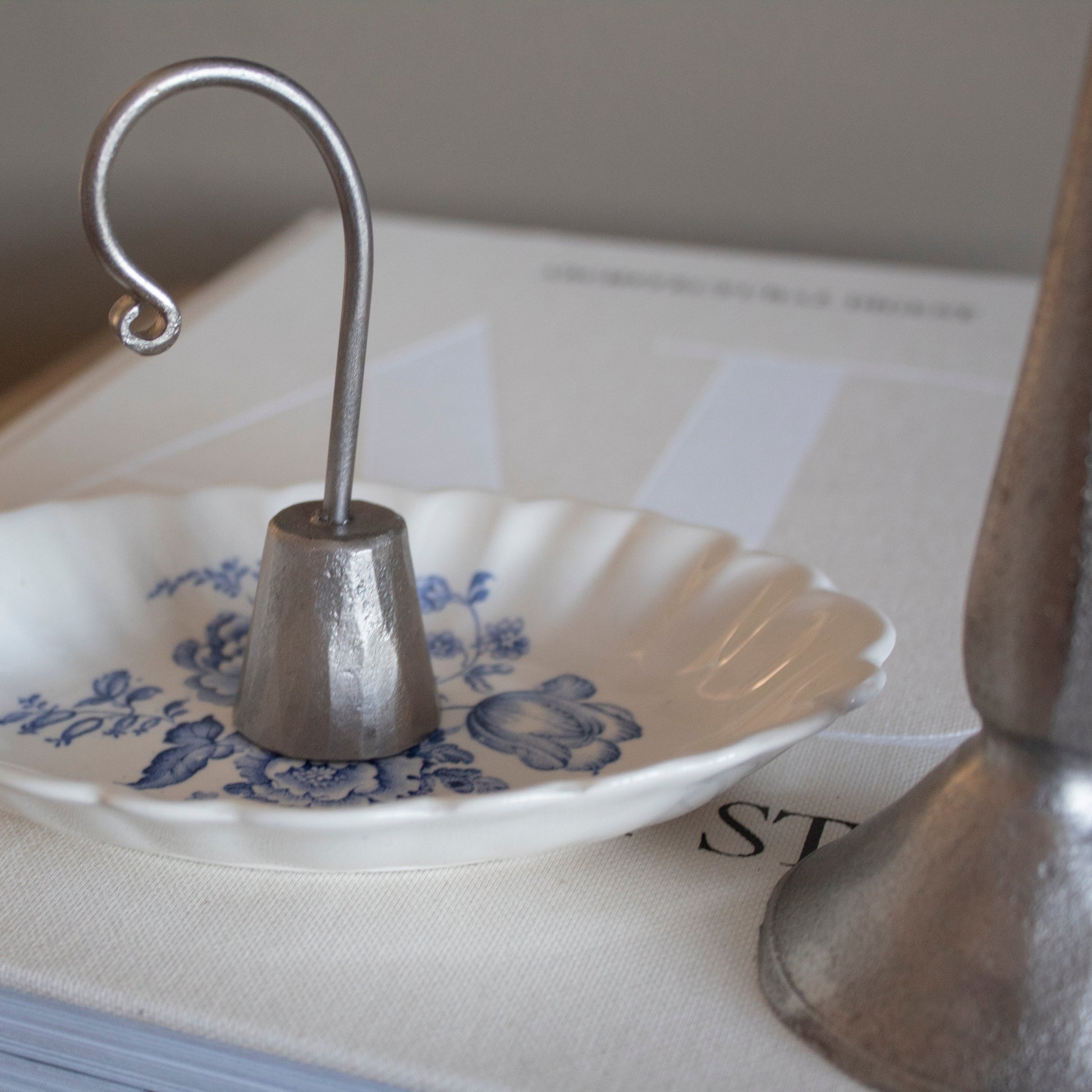 Efa Curved Silver Candle Snuffer